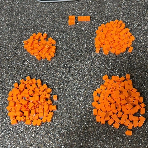PRE OWNED LEGO PARTS - BRIGHT ORANGE BRICK 1 x 1 - No 3005 QTY 349 - Picture 6 of 6